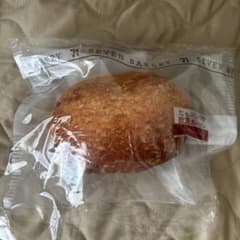 セブンイレブン　パンポーチ SEVEN BAKERY たっぷりの欧風カレーパンのサムネイル