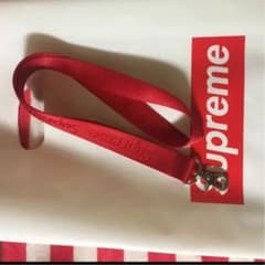 sae様専用　supreme bottle opener lanyardのサムネイル