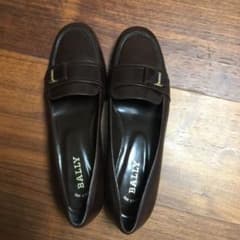 193様専用　　新品　BALLY ローファー　38のサムネイル