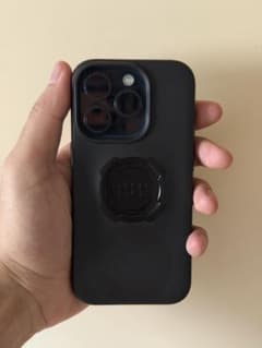 QUAD LOCK iPhone 15 Pro. MAG対応 スマホケースのサムネイル
