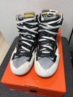 売り切り価格　NIKE sacai ナイキ　サカイ　ブレーザーミッド　28㎝のサムネイル