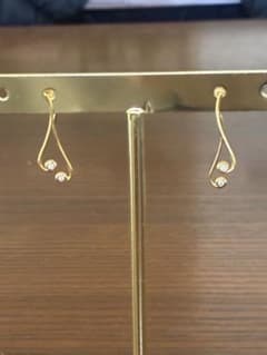 VENDOME AOYAMA K18 YG ダイヤモンド ピアス 品質保証書付 - メルカリ