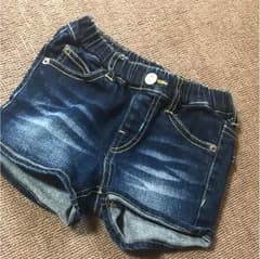 ショートパンツのサムネイル