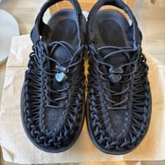 keen‼️スポーツサンダル24センチのサムネイル
