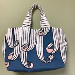 ミナペルホネンswing blueを両面でトートバッグ ハンドメイド - メルカリ