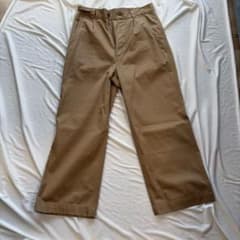 MHL. チノパンツ ベージュのサムネイル