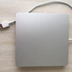 Mac純正 DVD drive 美品！禁煙、ペットなし環境！のサムネイル