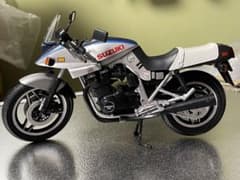 ジャンク品　スズキ　カタナ　1/12完成品のサムネイル