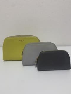FURLA ポーチ 3点セットのサムネイル