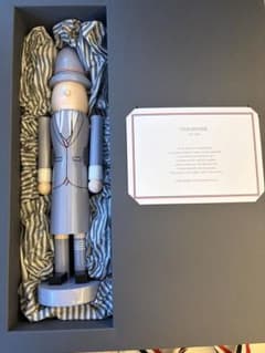 【非売品・未使用】THOM BROWNE トムブラウン くるみ割り人形 非売品・未使用】THOM BROWNE トムブラウン くるみ割り人形 - メルカリ