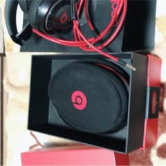 Beats solo2 ヘッドホンのサムネイル