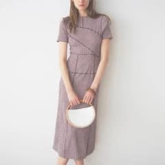 【ゆり 様専用】snidel メローデザインワンピース タグ無しのサムネイル
