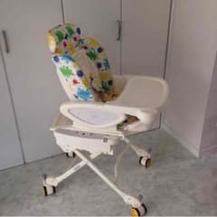 電動ベビーチェアーのサムネイル