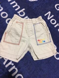 ハーフパンツのサムネイル