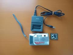 SANYO デジカメDSC-SX560 動作品のサムネイル