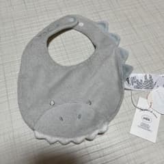 【新品・未使用】gelato pique ベビー スタイ 恐竜 グレー