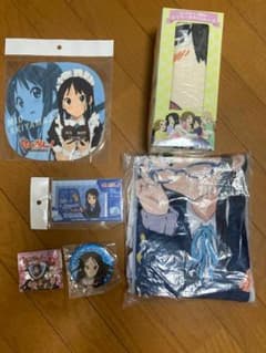 けいおん! ナムコ ナンジャタウン 秋山澪 缶バッジ もふもふタオル 等々 希少 けいおん! ナムコ ナンジャタウン 秋山澪 缶バッジ もふもふタオル