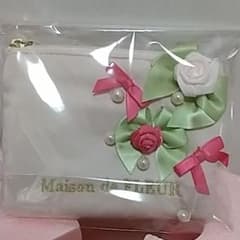 メゾン・ド・フルール ティッシュケースのサムネイル