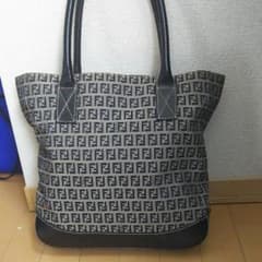 【マキさん専用】FENDI トートバッグのサムネイル
