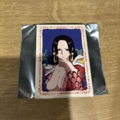 ONE PIECE ボア・ハンコック スクエア缶バッジのサムネイル