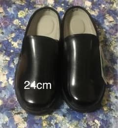 スニーカーのサムネイル