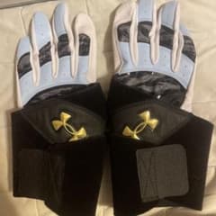 ミ*ル様 Under Armour バッティンググローブ ロングカフのサムネイル