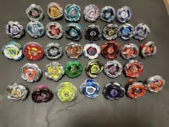 ベイブレードx まとめ売り 35個セットのサムネイル
