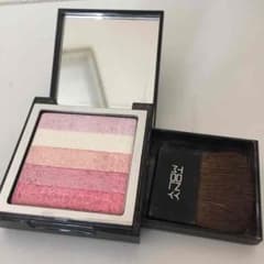 TONYMOLY♡ハイライト＆チークのサムネイル