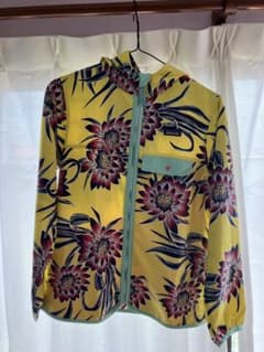 【キッズXL】花柄シャカシャカジャケット【patagonia/パタゴニア】のサムネイル