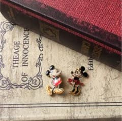 mickeyブローチ（専用）のサムネイル