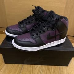 土日限定　NIKE ダンクハイ　フラグメントのサムネイル