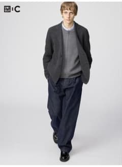 UNIQLO タックストレートパンツ ネイビー 73cmのサムネイル