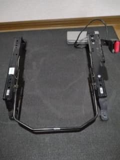 RECARO シートベースフレーム HONDA GE.GG.GP 運転席用のサムネイル