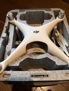 DJI Phantom ドローン 本体　動作未確認　ジャンクのサムネイル