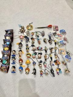 ワンピース ストラップフィギュア 59個セット - メルカリ