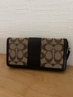 Coach モノグラム 長財布 ブラウンのサムネイル