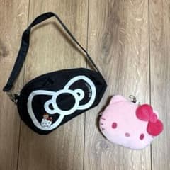 ハローキティ 付録 リボン型ミニバッグ&フェイスポーチ 2点セットのサムネイル