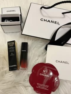 ★最終お値引き！4950→3000円【新品未使用】CHANEL ルージュのサムネイル