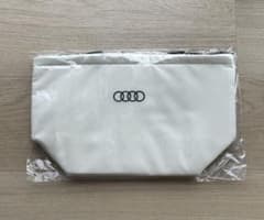 Audi アウディ 保冷バッグ ノベルティ 新品のサムネイル