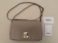FURLA ショルダーバッグのサムネイル