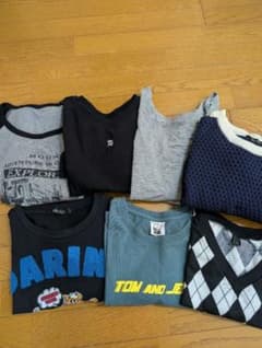 中高生向け　トップスセット (多様なデザイン)のサムネイル