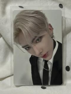 K-POP トレーディングカードのサムネイル