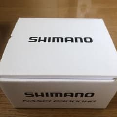 SHIMANOシマノ ナスキー C3000HG 新品のサムネイル
