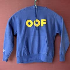 Champion OOFロゴ フード付きパーカーのサムネイル