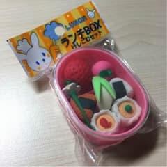 消しゴムセットのサムネイル