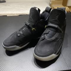 NIKE AIR JORDAN XXXIII ブラック　28.0cmのサムネイル