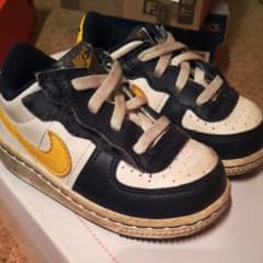 NIKE ナイキ スニーカー12cmのサムネイル