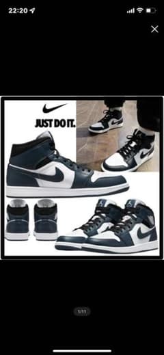 NIKEスニーカーのサムネイル