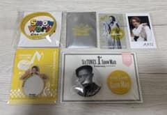 Snow Man 岩本照 缶バッジ ラバーバンド ミラー カードのサムネイル