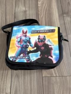 仮面ライダーリバイス ショルダーバッグのサムネイル